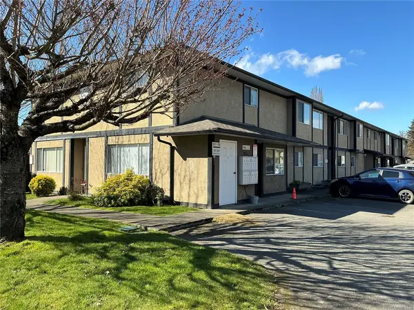 2525 Dingwall St # 103, Duncan BC V9L 2Y8