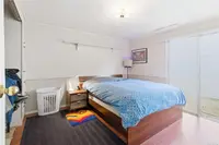 View 16