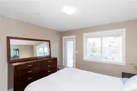 View 16