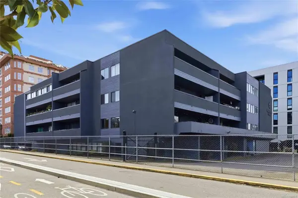 755 Hillside Ave # 301, Victoria BC V8T 5B3 - 2 bed, 1 bath in Victoria