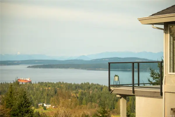 3758 Panorama Cres, Chemainus BC V0R 1K0 - 7 bed, 9 bath in Chemainus