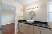 View 25