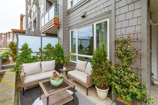 940 Reunion Ave # 116, Langford BC V9B 0W6