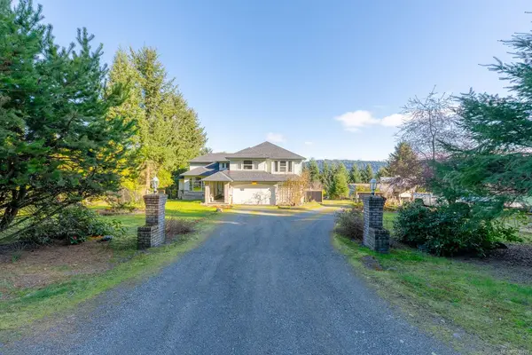 5145 Grouhel Rd, Ladysmith BC V9G 1J4