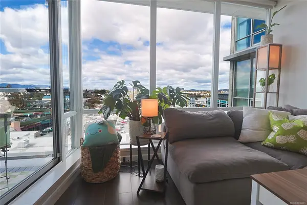 160 Wilson St # 1001, Victoria BC V9Z 3P9