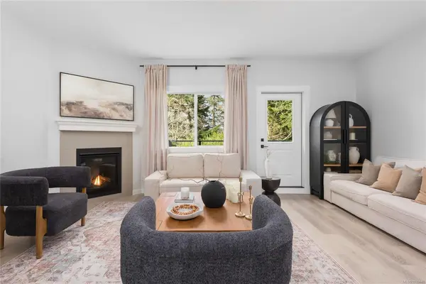 3195 Herons Way # 24, Duncan BC V9L 5C7 - 3 bed, 3 bath in Duncan