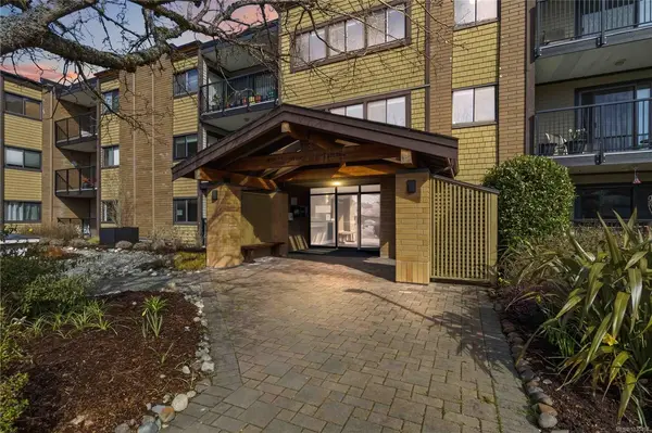 1870 McKenzie Ave # 224, Saanich BC V8N 4X3 - 2 bed, 1 bath in Saanich