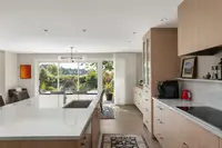 View 16