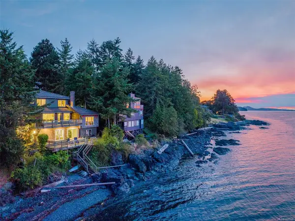 4978 Fillinger Cres, Nanaimo BC V9V 1J1 - 6 bed, 4.0 bath in Nanaimo