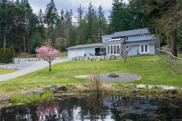 2191 Florence Dr, Nanoose Bay BC V9P 9E9 - 4 bed, 3 bath in Nanoose Bay