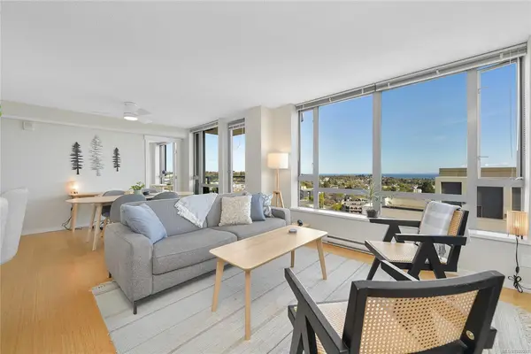 751 Fairfield Rd # 1903, Victoria BC V8W 4A4