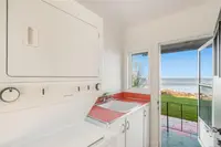 View 32