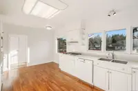 View 19
