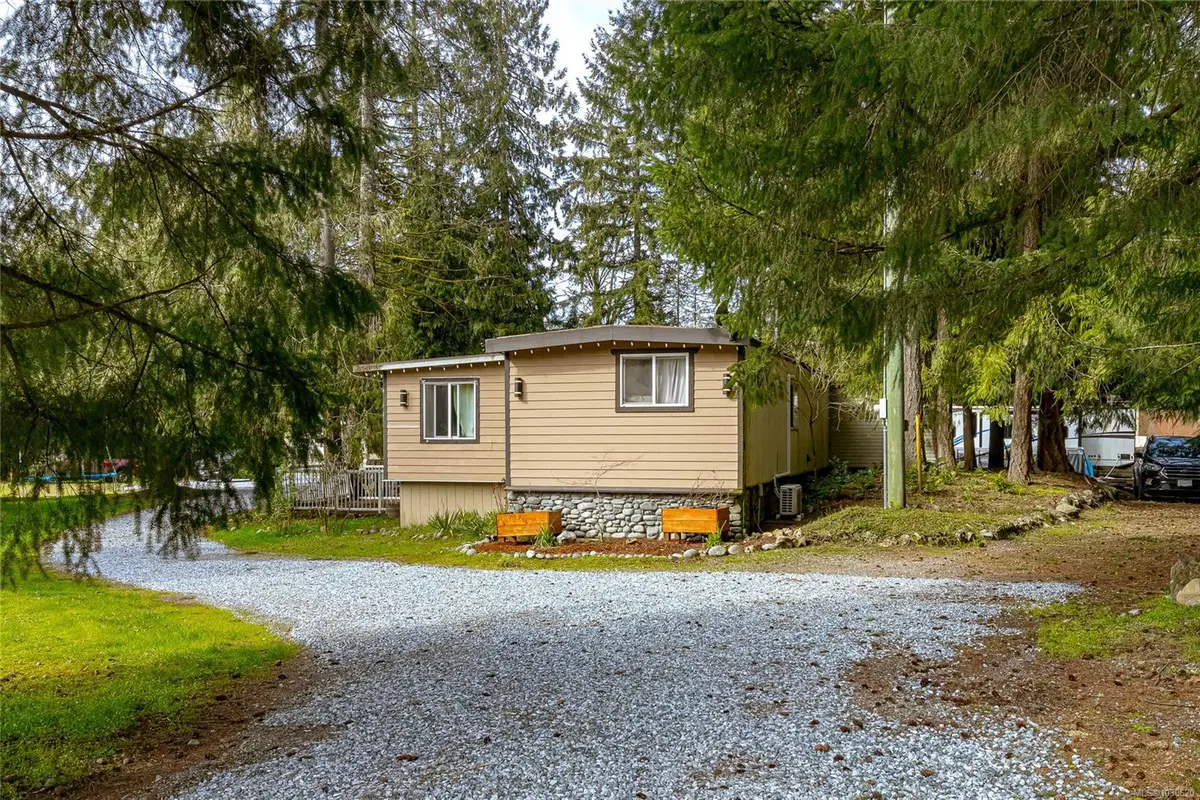 1383 Carlton Dr, Cobble Hill BC V8H 0B7