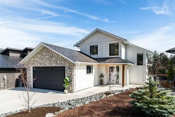 9386 Lakefront Rise, Lake Cowichan BC V0R 2G1