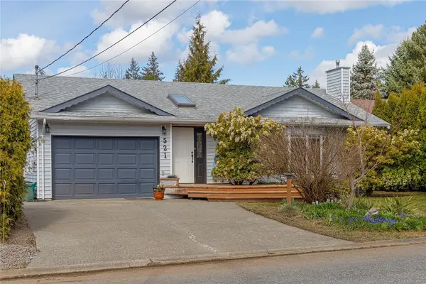 521 Wilrose Pl, Ladysmith BC V9G 1B1