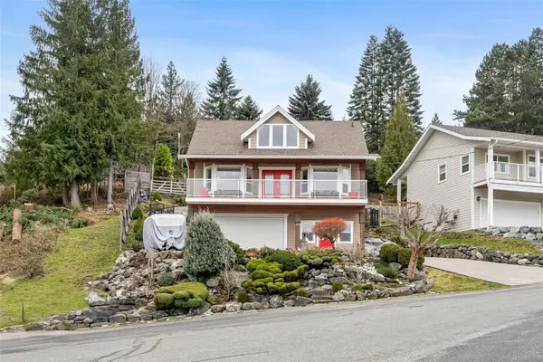 279 Castley Hts, Lake Cowichan BC V0R 2G0 - 3 bed, 2 bath in Lake Cowichan