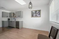 View 10