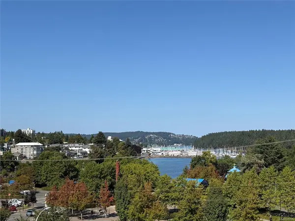 55 Comox Rd, Nanaimo BC V9R 3H7
