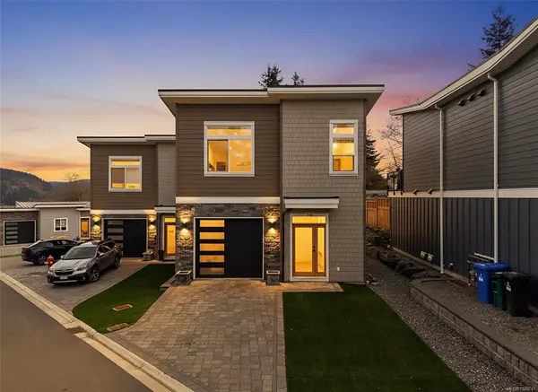 4690 Caspian Pl # 108, Cowichan Bay BC V0R 1N1