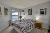 View 32