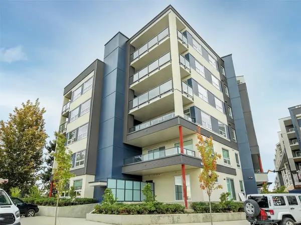 958 Pharoah Mews # 406, Langford BC V9B 7A1 - 2 bed, 2 bath in Langford