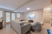 View 32