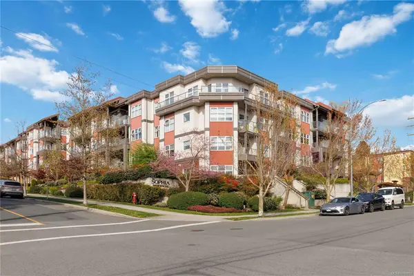 1000 Inverness Rd # 107, Saanich BC V8X 2S1