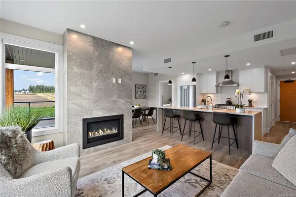 2520 Hackett Cres # 409, Central Saanich BC V8M 0C5