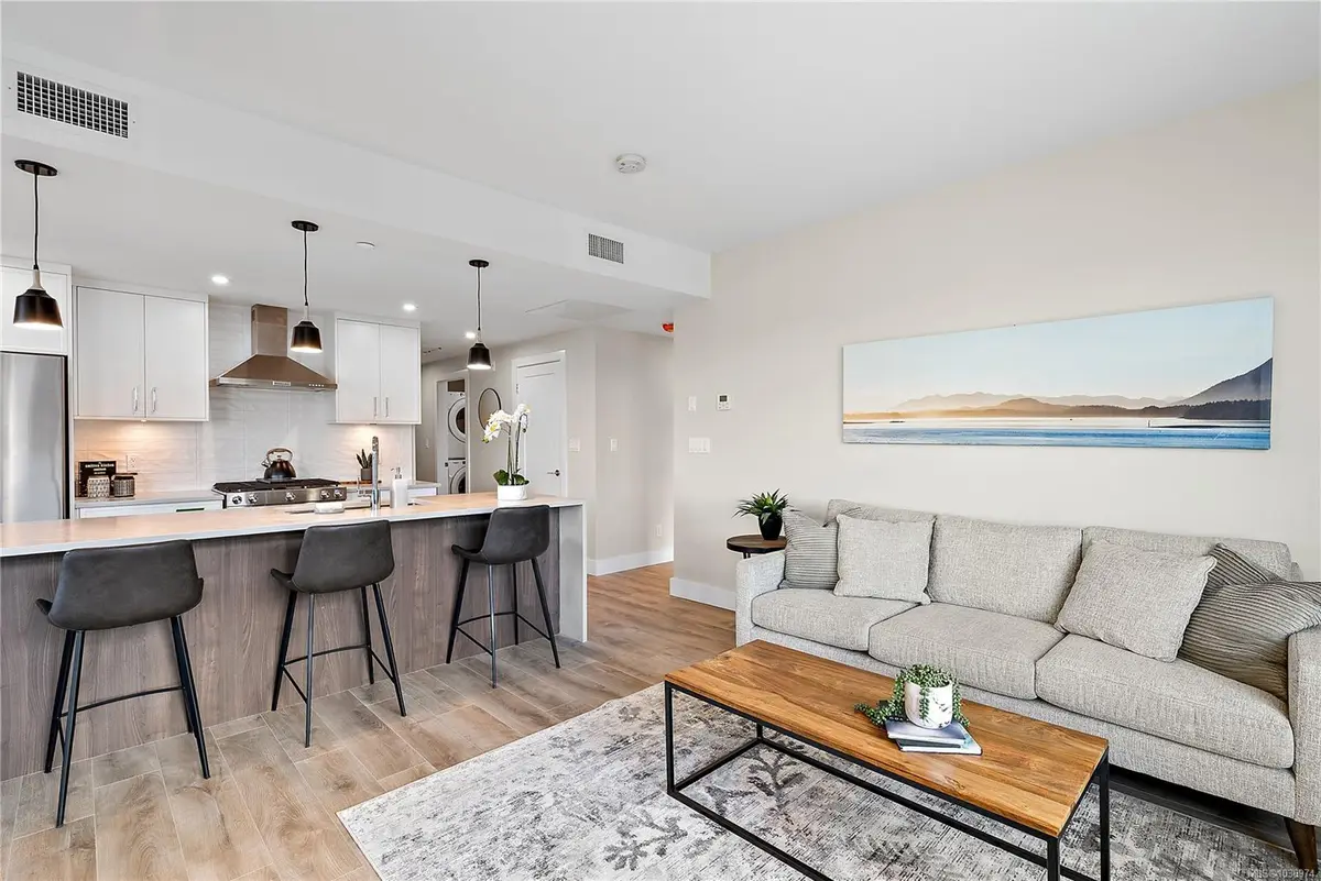 2520 Hackett Cres #502, Central Saanich BC V8M 0C5