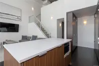 View 16