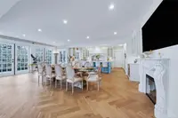 View 10