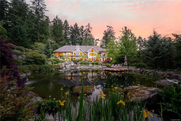 441 Glendower Rd, Saanich BC V9E 2B9 - 6 bed, 6.0 bath in Saanich