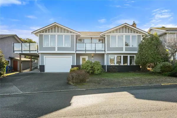 819 Athena Pl, Nanaimo BC V9V 1B9 - 4 bed, 3 bath in Nanaimo