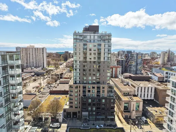 845 Johnson St # 401, Victoria BC V8W 0G3 - 1 bed, 1 bath in Victoria