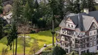 View 16