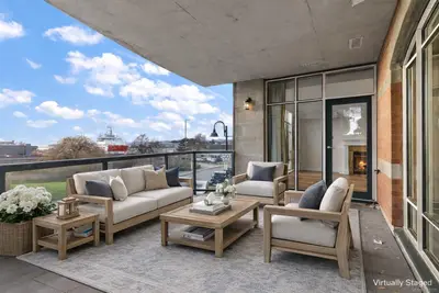 21 Dallas Rd # 330, Victoria BC V8V 4Z9