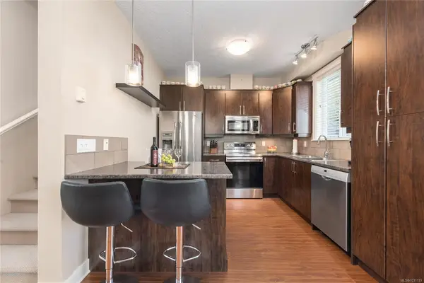 3101 Cliffs Rd # 12, Duncan BC V9L 0C6