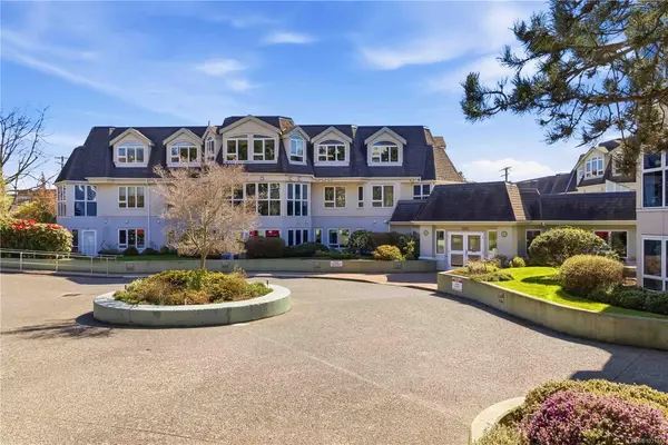 1521 Church Ave # 101, Saanich BC V8V 5T2