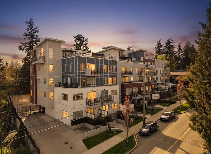 1450 Glentana Rd # 602, View Royal BC V9A 2P8