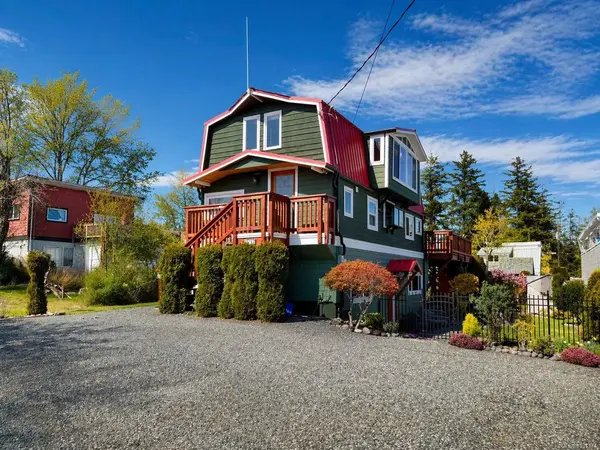 1547 Joan Ave, Crofton BC V0R 1R0 - 4 bed, 3.0 bath in Crofton