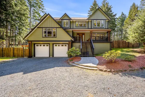 580 Brent Rd, Comox BC V9M 3V9