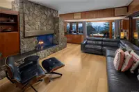 View 32