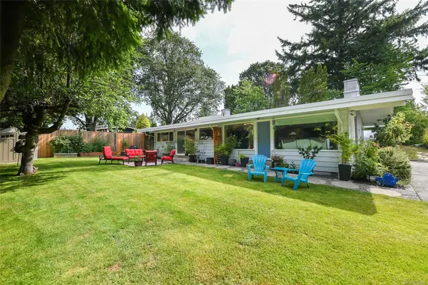 4740 Island Hwy N, Courtenay BC V9N 5Y7