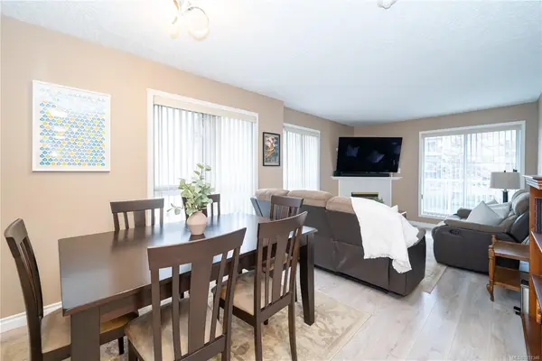 331 Burnside Rd E # 301, Victoria BC V9A 1A6