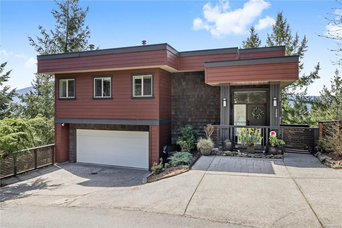 340 Summit Dr, Nanaimo BC V9T 5R2