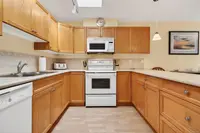 View 16