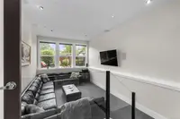 View 10
