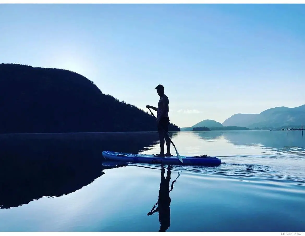 7363 Walton Rd, Honeymoon Bay BC V0R 1Y0