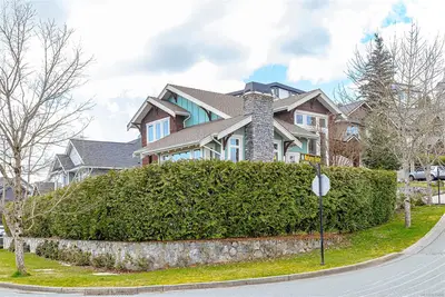 1143 Natures Gate, Langford BC V9B 0B3
